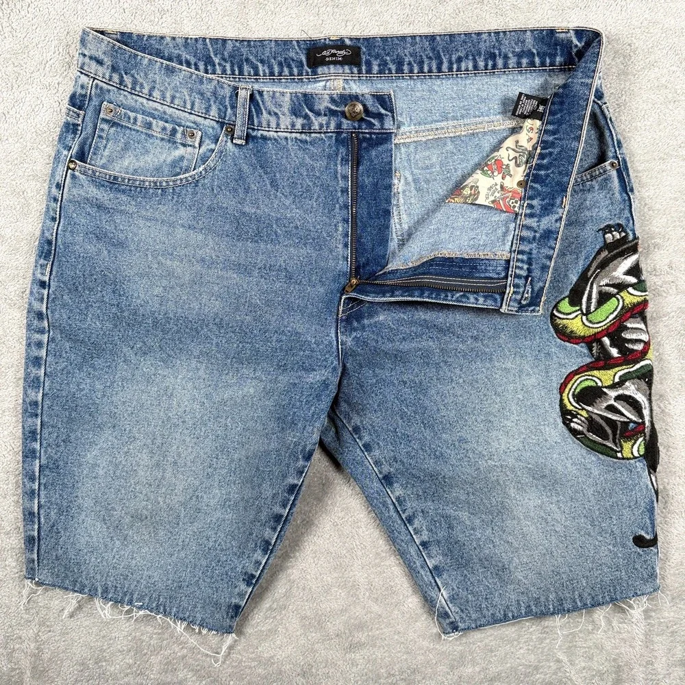 Ed Hardy Mens 40 Blue Denim Snake Panther Embroidered Raw Hem Jean Shorts Jorts